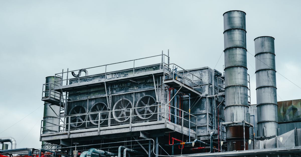 The Complete Guide to Custom Software Development for the Manufacturing & Industrial Industry